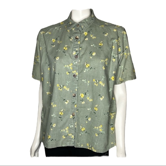 C M Shapes Floral Button Down Shirt - Picture 1 of 6